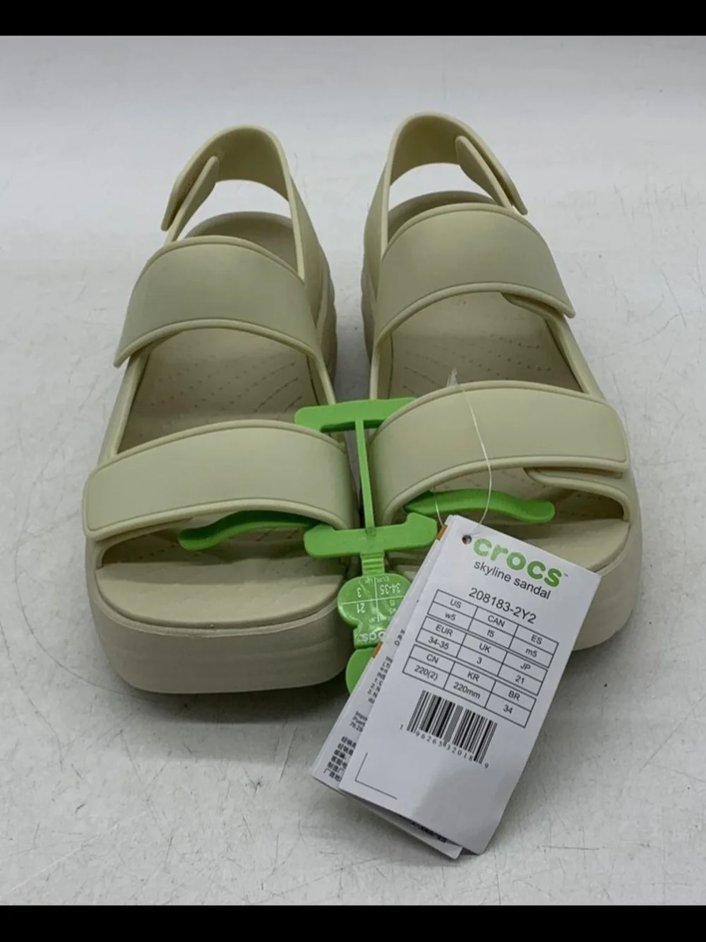 Crocs Skyline Platform Women's Sandals Size 5 NWT MSRP $74.99